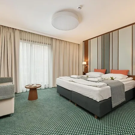 Lägenhetshotell Gwarna City Center By Renters Wrocław