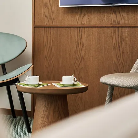Apart-hotel Gwarna City Center By Renters
